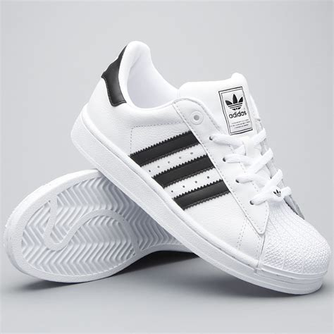 adidas barnskor.